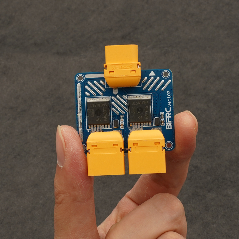 1PCS XT60 5-100V 50Ax2 Módulo  - Drone Power Distribution Board avaliação e preço